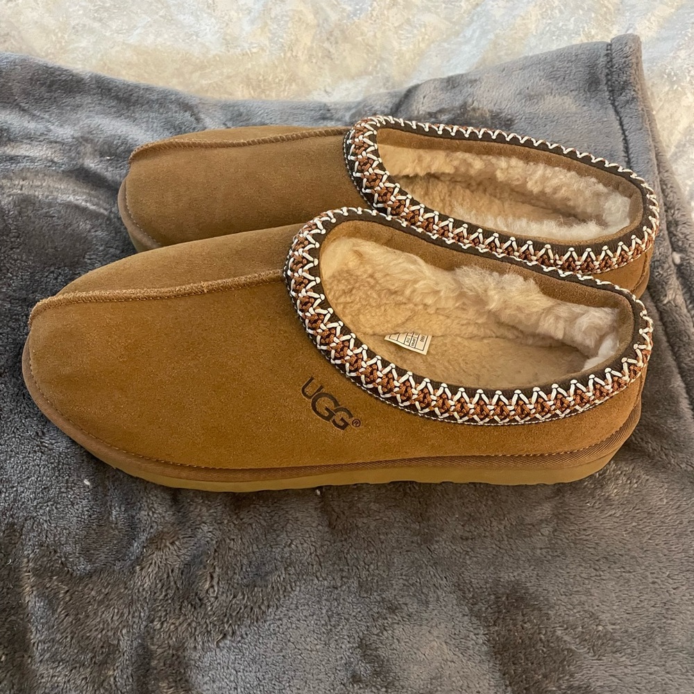 Ugh Tasman Slippers. Brand new, Never worn. Size 13